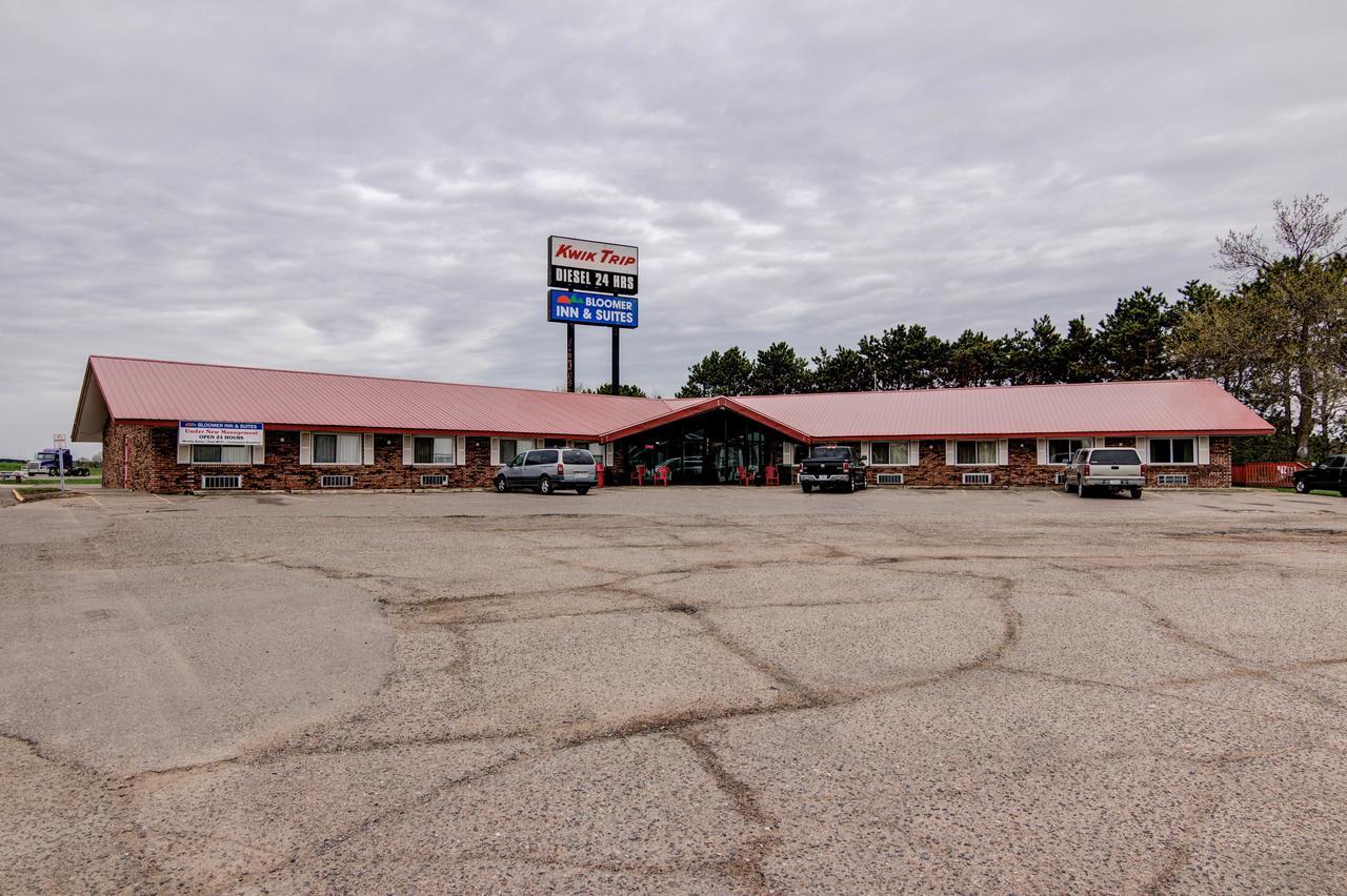 Bloomer Inn & Suites Exterior foto